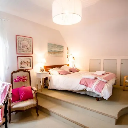 Le Champ Du Renne Panzió *