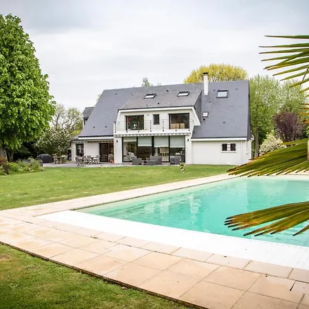 فندق مبيت وإفطار Le Champ Du Renne لو مان