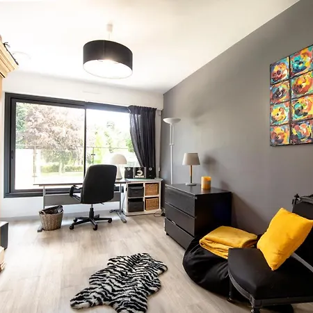 Le Champ Du Renne Le Mans