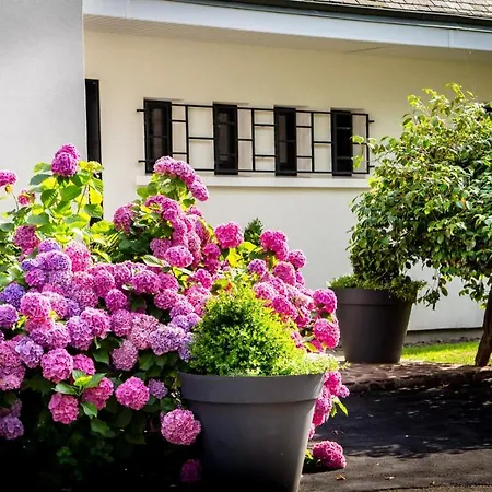 Le Champ Du Renne Frühstückspension