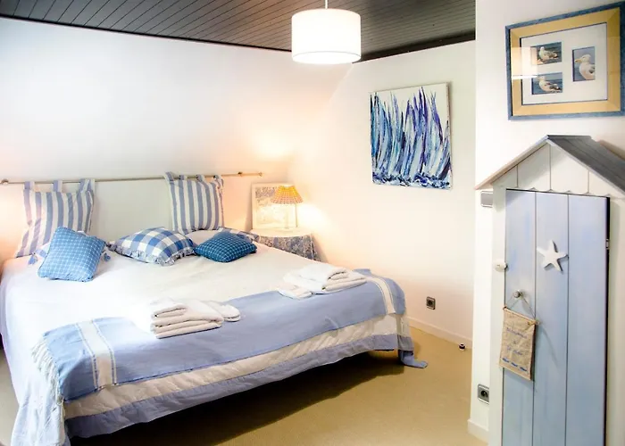 Le Champ Du Renne * لو مان