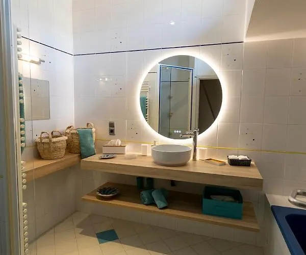 Le Champ Du Renne Oda ve Kahvaltı Le Mans